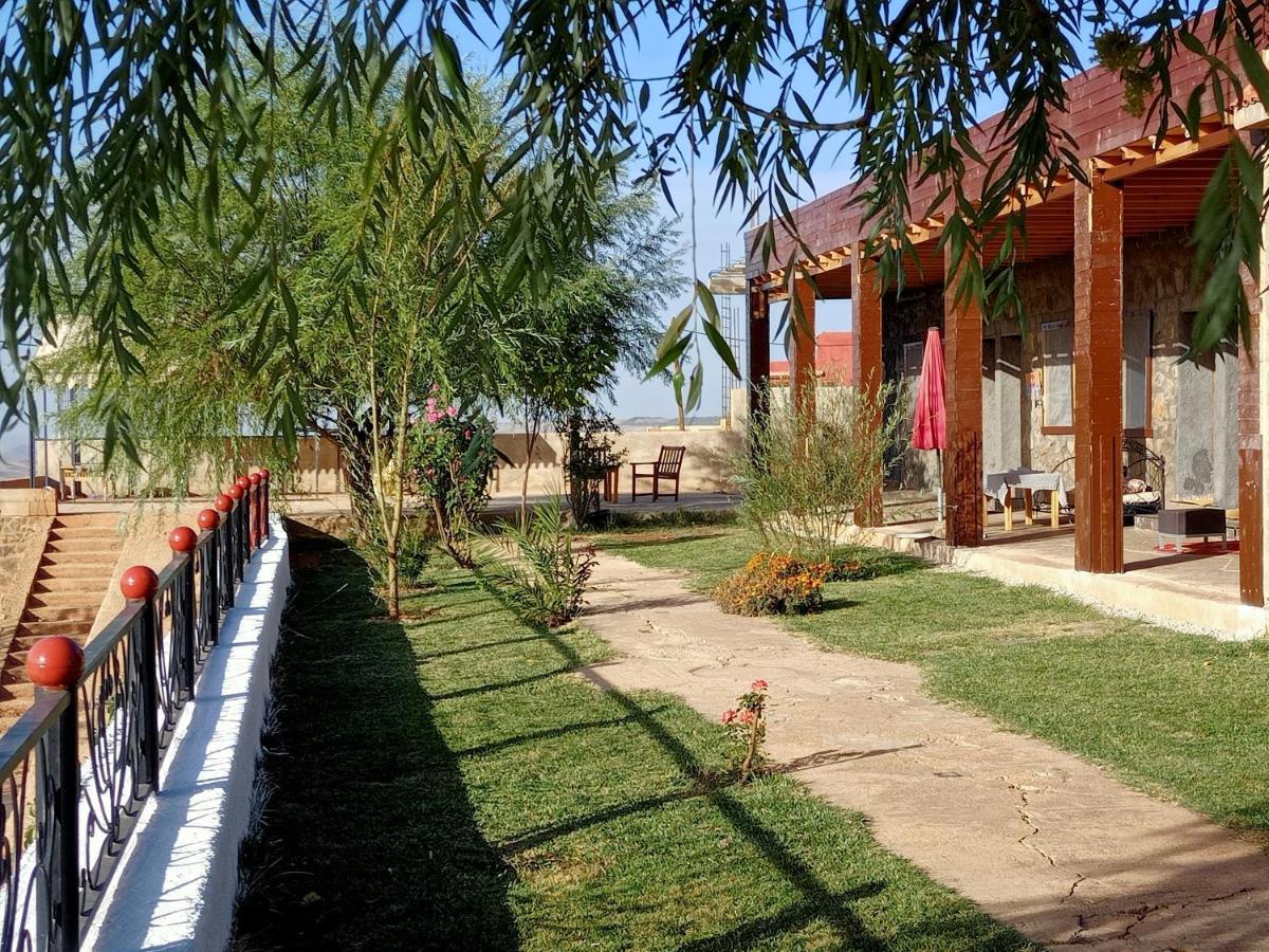 Tamanoucht Hotel Ifrane  Luaran gambar